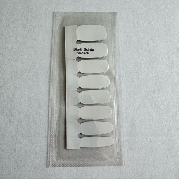 *Exclusive* Color Street: Starlit Soirée | Gold Burgundy Stars Glitter Gradient - Picture 6 of 9